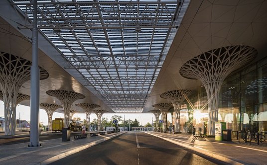 Dworzec w Lublinie zdobył nagrodę w kategorii Transport na World Architecture Festival w 2024 roku.