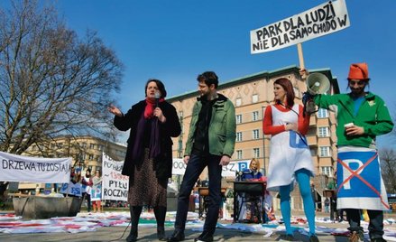 Walka o zieleń, temat wciąż nośny. Akcja miejskich aktywistów w Krakowie, marzec 2015 r.