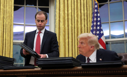 Donald Trump w Gabinecie Owalnym