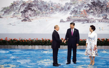 Rosyjski prezydent Władimir Putin i chiński przywódca Xi Jinping postrzegają BRICS jako narzędzie ma