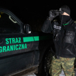 Patrol Straży Granicznej wyposażony w sprzęt noktowizyjny przy granicy polsko-białoruskiej