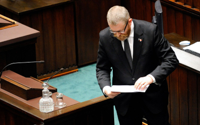 Czarzasty wyrzucił Brauna z posiedzenia Sejmu. Poseł Konfederacji nie założył maseczki