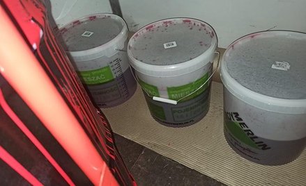 Takie m.in. przedmioty stołeczna policja zabezpieczyła u ekologicznych aktywistów z Extinction Rebel