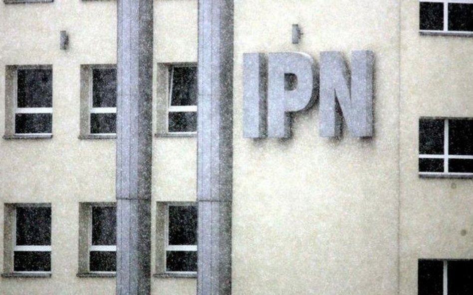 Topnieje tajny zbiór IPN