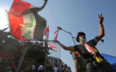 Irak: Protestujący giną od strzałów w głowę