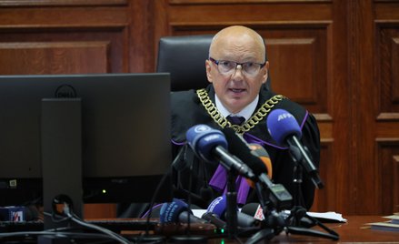Sędzia Dariusz Łubowski na sali Sądu Okręgowego w Warszawie