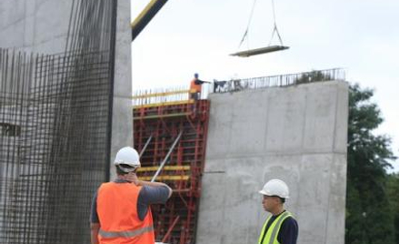 Inwestor nie odpowiada za umowy sprzedaży zawarte przez wykonawcę