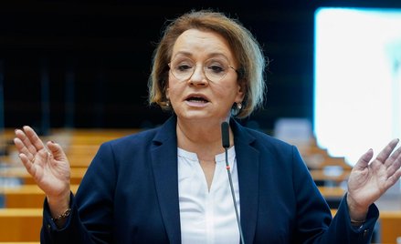 Anna Zalewska krytykuje decyzję rządu ws. kolejności szczepień