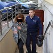 Aktorka Olga O. po zatrzymaniu przez policję. Za kradzież grozi jej do pięciu lat więzienia
