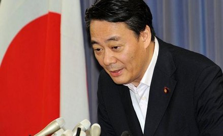 Japoński minister gospodarki, handlu i przemysłu, Banri Kaieda, ogłasza dymisję trzech urzędników wy