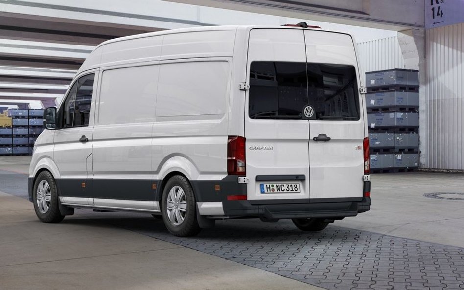 W zależności od wybranej jednostki dostępne będą różne układy przeniesienia napędu. Klienci będą mog