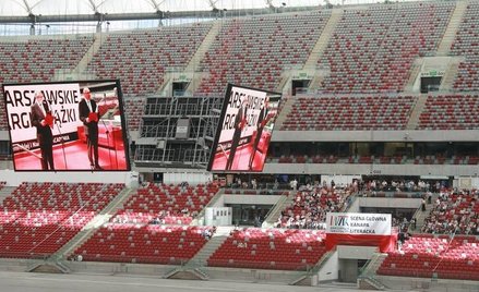 Targi książki na półmetku