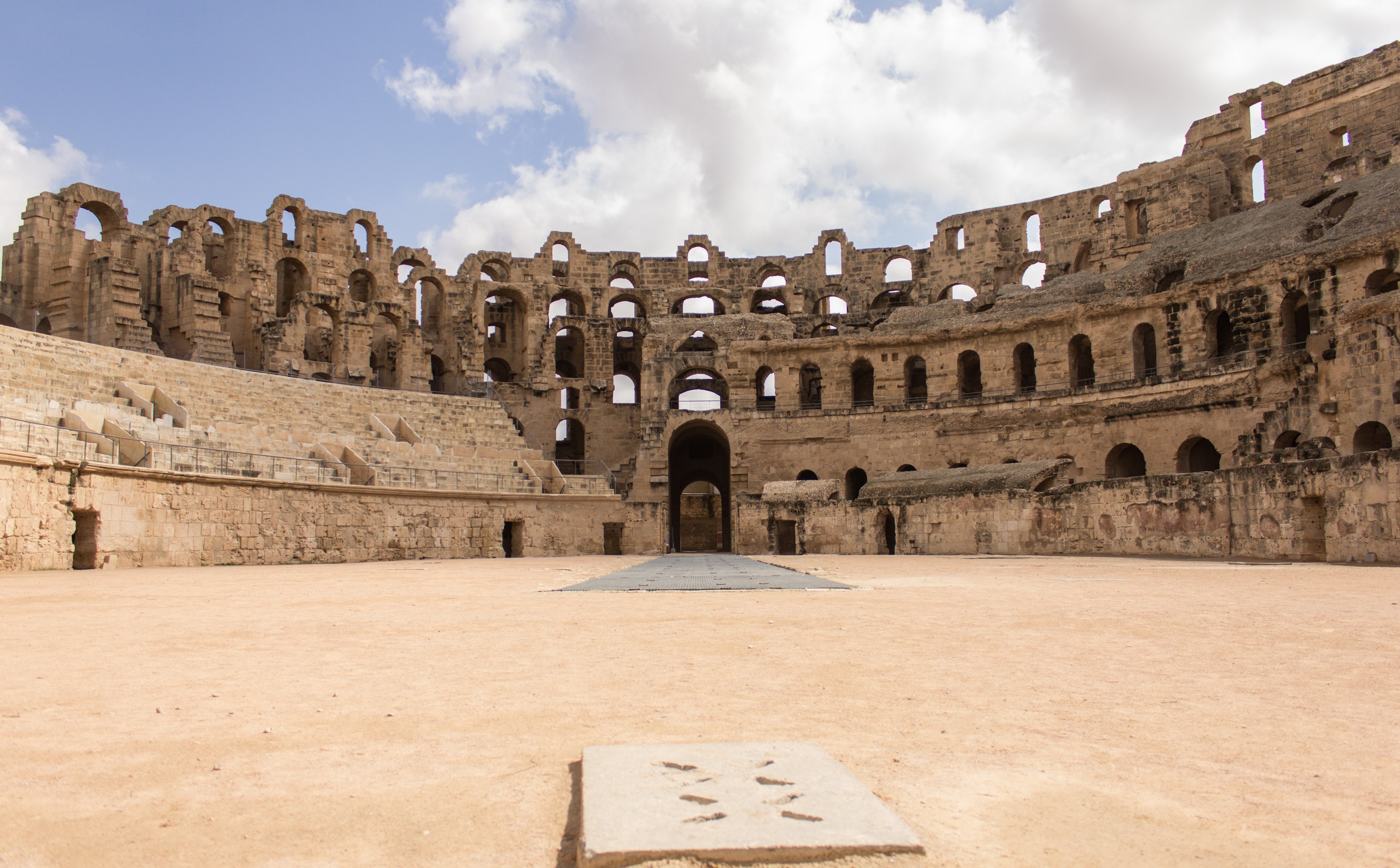 Naukowcy zbadali szkielet rzymskiego gladiatora. Przełomowe wyniki analiz