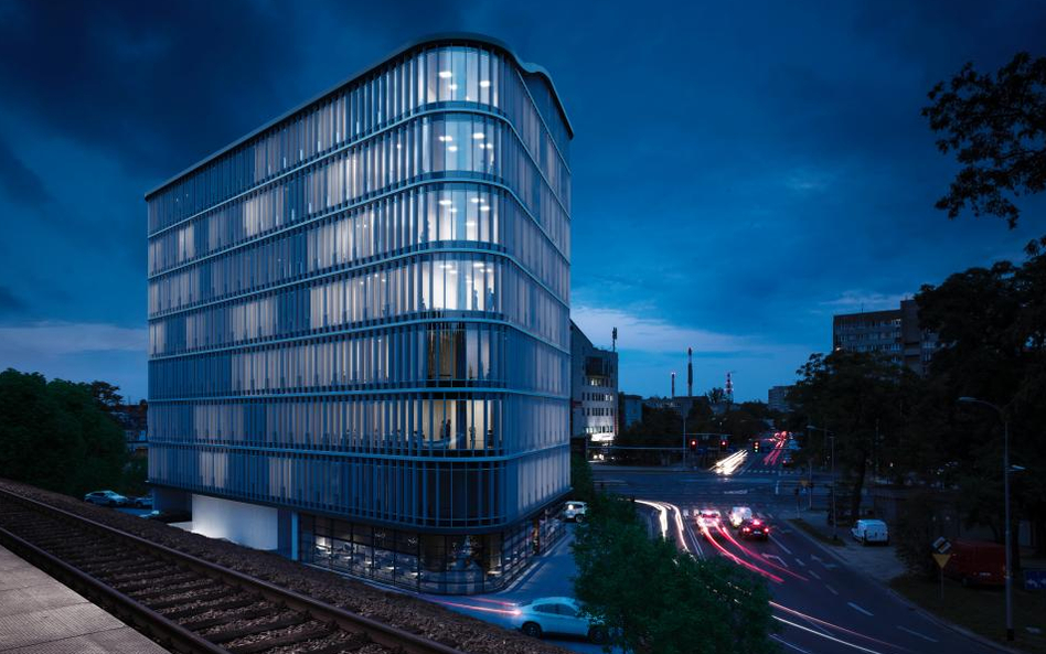 SQ Business Center Wrocław wychodzi z ziemi