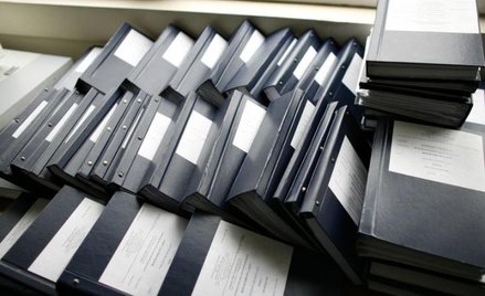 Kataryna chce zdobyć adresy dziennikarzy