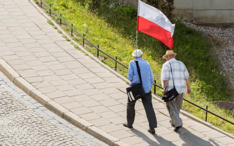 Z roku na rok rośnie liczba osób, które otrzymują polskie obywatelstwo