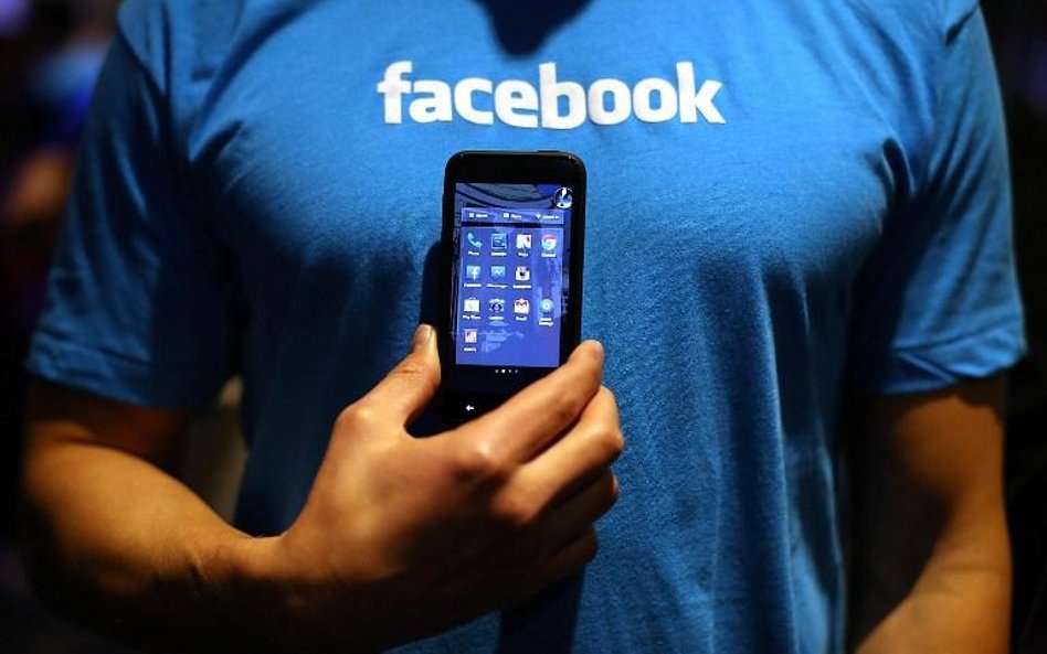 Facebook Home i HTC First - mobilna rewolucja Facebooka