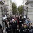 Protest studentów przed Uniwersytetem Warszawskim