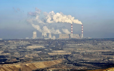 Szczyt klimatyczny w Paryżu: Węgiel pod ostrzałem