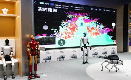 Pierwszy sklep z robotami firmy Unitree Robotics w Pekinie