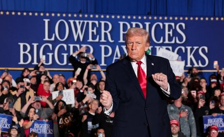 Trump nigdy nie korzysta z szansy, by coś przemilczeć. Na dodatek do perfekcji opanował język i meta