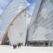 W Fundacji Louis Vuitton trwa jeszcze wielka wystawa Davida Hockneya.