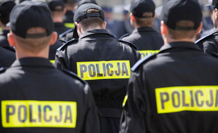 Najwięcej samobójstw popełniają policjanci, ale jest to też najliczniejsza ze służb