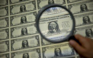 Dolar rośnie w siłę. Amerykańska waluta nadal powyżej 4 złotych