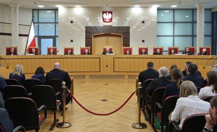 Wojna o Trybunał Konstytucyjny może się skończyć katastrofą
