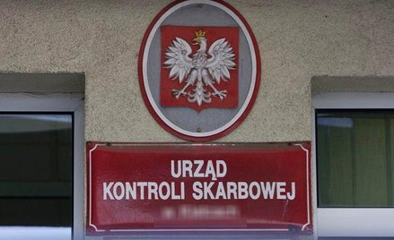 Firmy bezpardonowo oszukują budżet