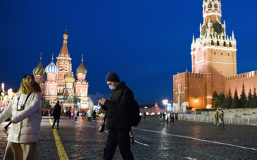Spowalniając Twittera, Kreml uderzył w… swoją sieć i portale