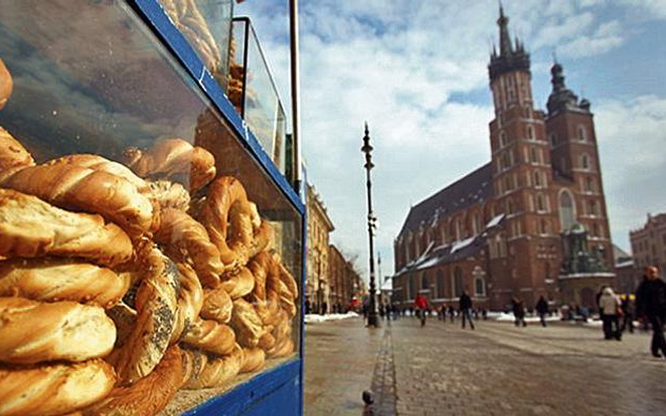 W Krakowie i okolicach sprzedaje się codziennie ok. 150 tysięcy obwarzanków