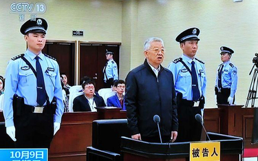 Bai Enpei, były sekretarz KPCh prowincji Junnan, skazany za korupcję 9 października na karę śmierci 