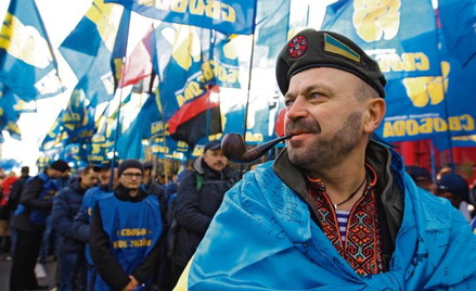Ukraińska polityka historyczna się zmienia. W pierwszym szeregu panteonu narodowego są stawiani dowó