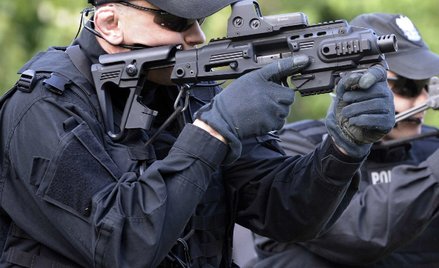 Nowe uprawnienia policji przed Euro 2012