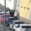 Policja z Dąbrowy Górniczej szuka mężczyzny, który napadł na kobietę. Ofiara zmarła.