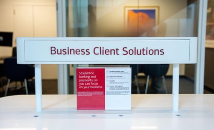 Amerykański sektor usług nabrał tempa w lutym