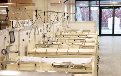 Rząd ukrywa koszty szpitali polowych