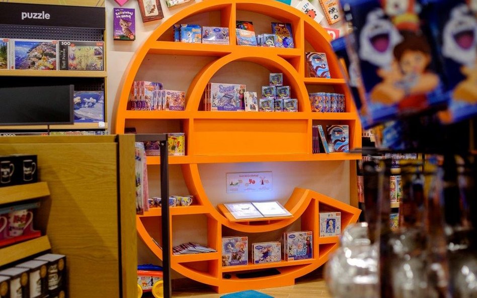 W 2017 r. sieć księgarni powiększy się o 13–14 nowych salonów. Do 2020 r. ma ich być 300.