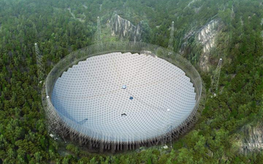 Chiński radioteleskop FAST znajduje się na wysokości 850 m n.p.m.