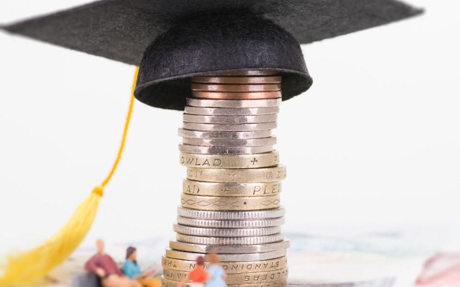 Świadczenie alimentacyjne – jak traktować stypendium ucznia
