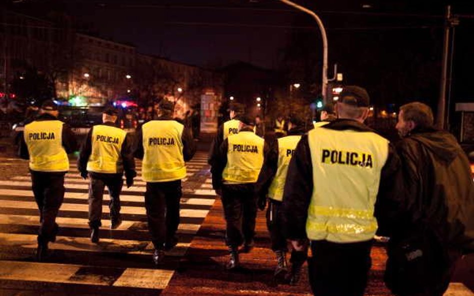 Policjanci stracą na świadczeniach