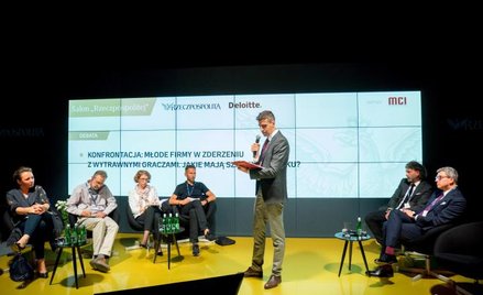 Uczestnicy debaty „Konfrontacja: młode firmy w zderzeniu z wytrawnymi graczami. Jakie mają szanse na
