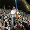 Piotr Staruchowicz z Pucharem Polski, trofeum Legii Warszawa