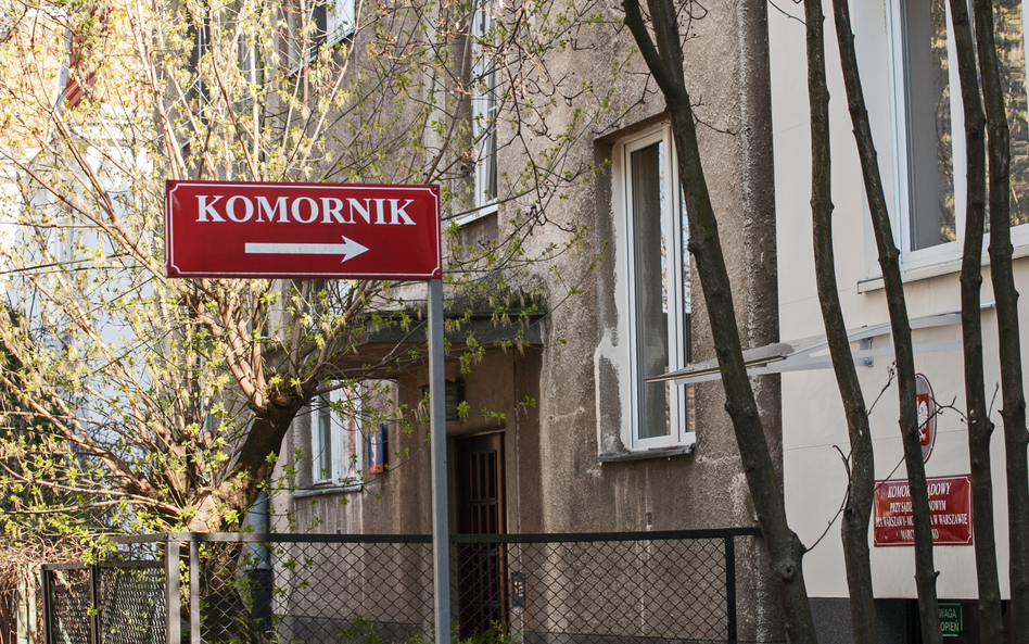 Komornik