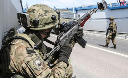 Prezydent Andrzej Duda zwiększy wydatki na Siły Zbrojne