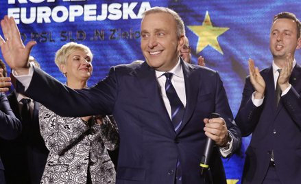 Grzegorz Schetyna i Władysław Kosiniak-Kamysz na wieczorze wyborczym Koalicji Europejskiej