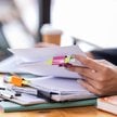 Czym jest autokontrola decyzji administracyjnej