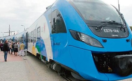 Trwa realizacja wartego ćwierć miliarda złotych zamówienia na 17 nowych pociągów elektrycznych.