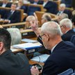 Senat za zmianami w ułatwieniach dla pracowników i związkowców